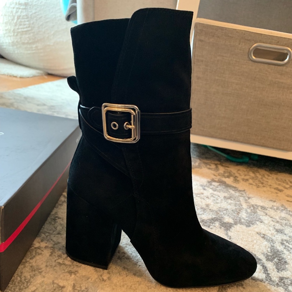 Vince Camuto Damefaris Block Heel Bootie